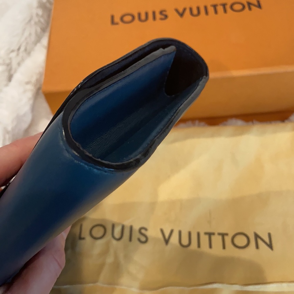 Louis Vuitton clutch - Picture 5 of 10